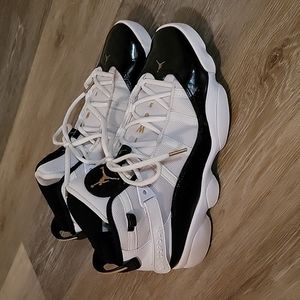 Air Jordan Defining Moments White/Black/Gold Size 10 CW6993-100